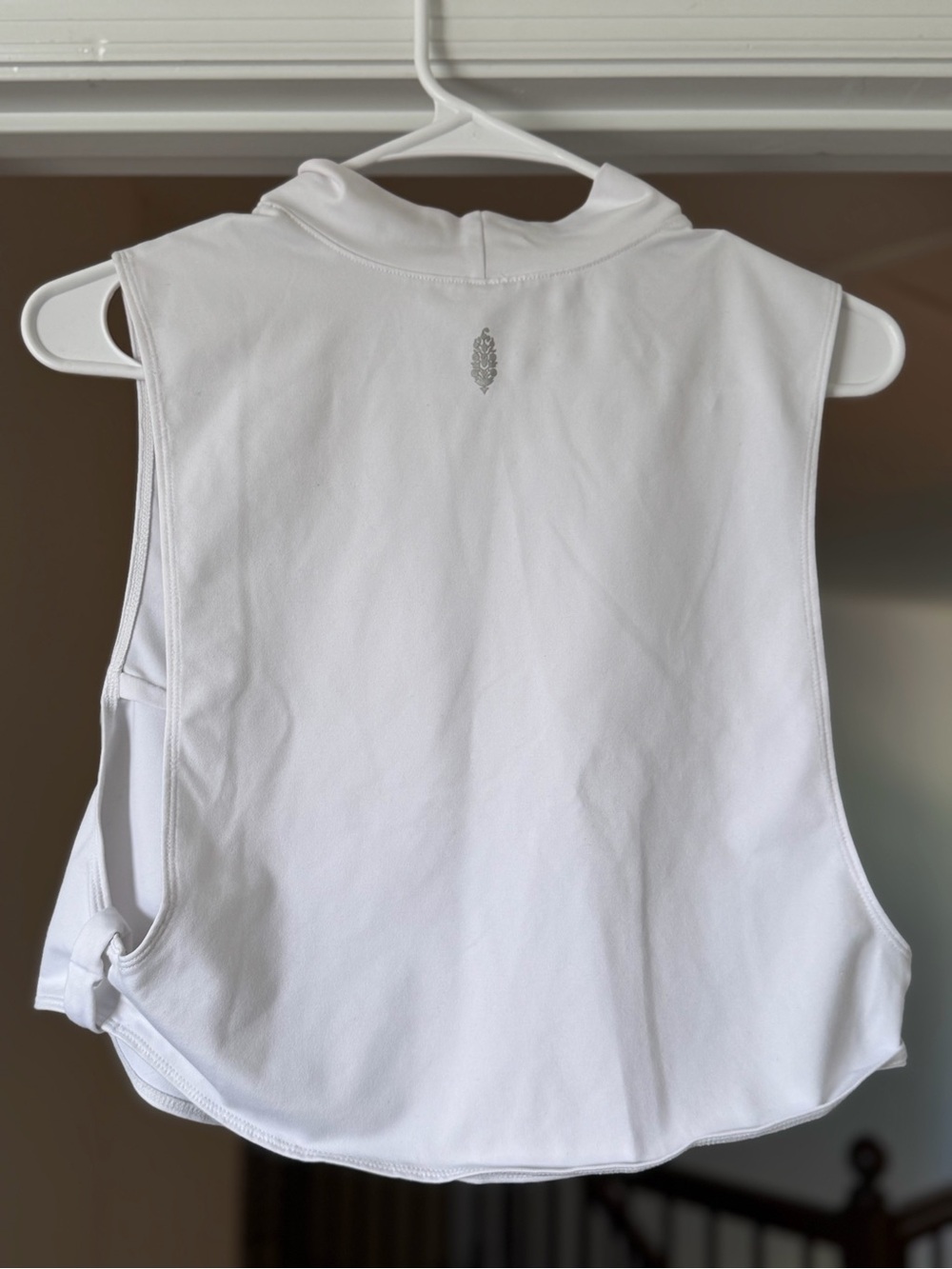 Free People FP Movement White High Neck Open Side Workout Tank M - Picture 2 of 6